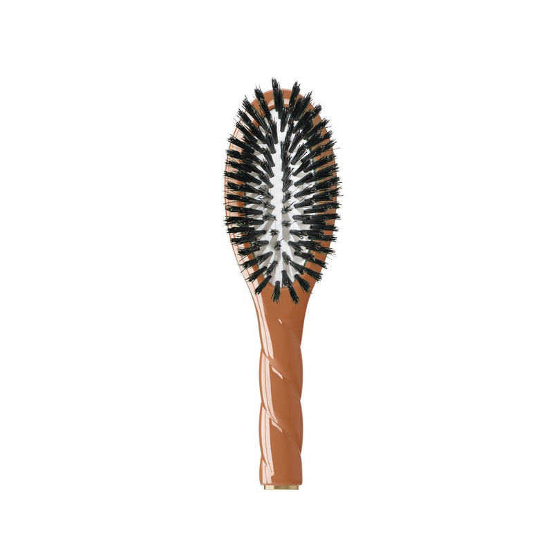 The Universal Small Hair Brush N01 Terracotta 1 Item