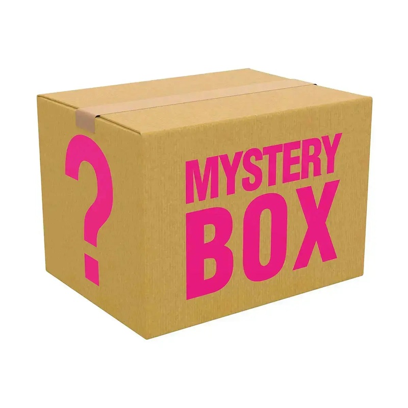 Kim Kardashian Mystery Box – 10 Products – Includes a 30ml fragrance