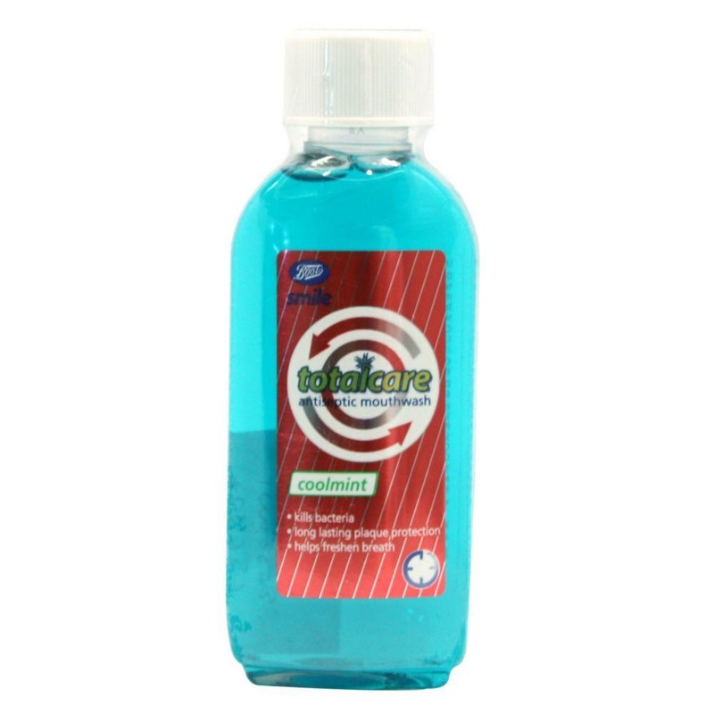 Smile Totalcare Antiseptic Mouthwash Cool Mint Mini 75Ml